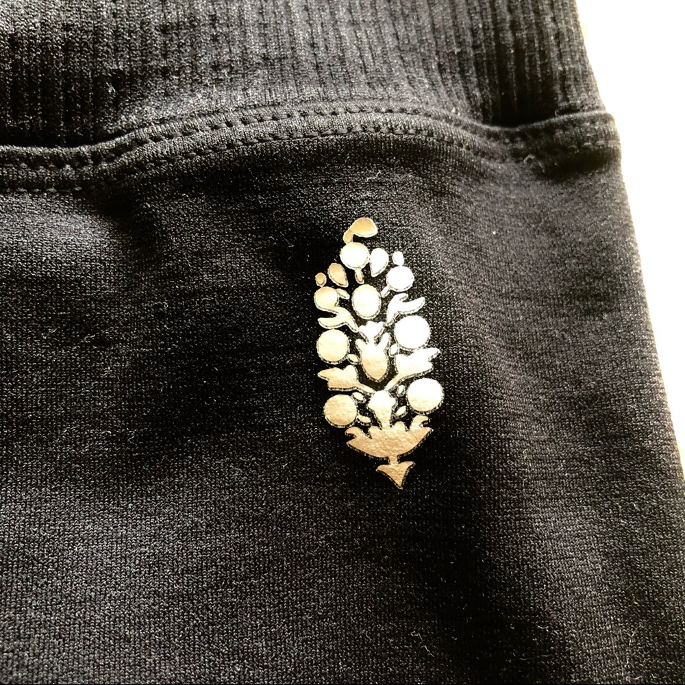 Free People Movement high-rise 7/8 length Good Karma Leggings (black) - Picture 3 of 9